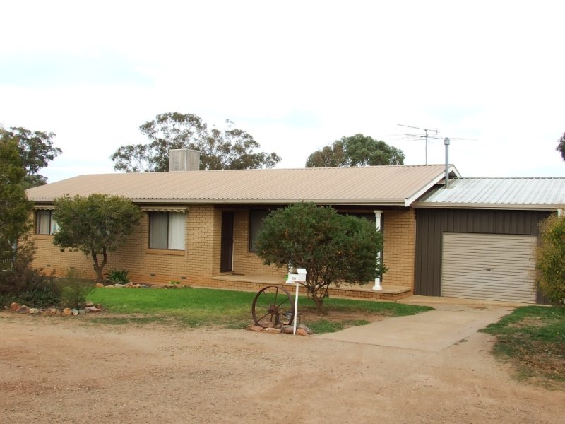 16 Mirrool, Coolamon, NSW 2701 Property Details