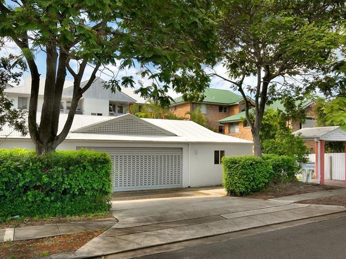 2/27 Norman Drive, Chermside, QLD 4032