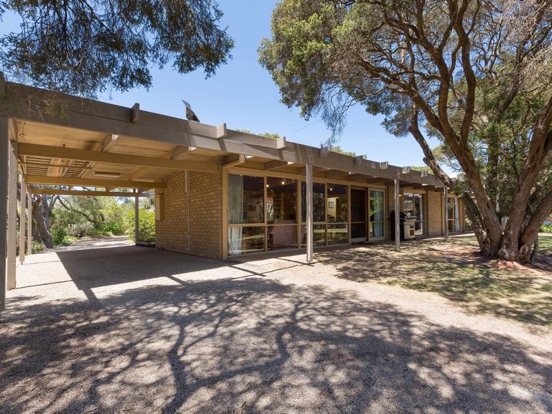55 Ocean Road, Blairgowrie, Vic 3942 Property Details