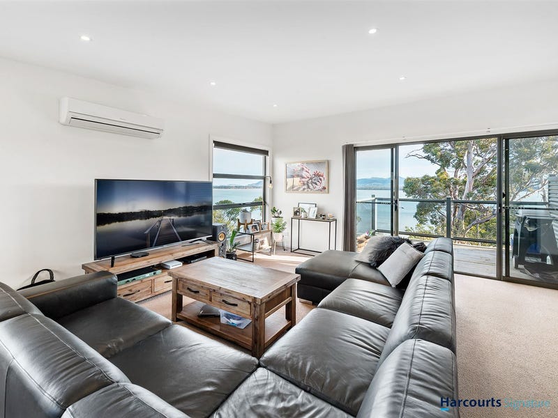 7/4 Higson Street, Midway Point, TAS 7171