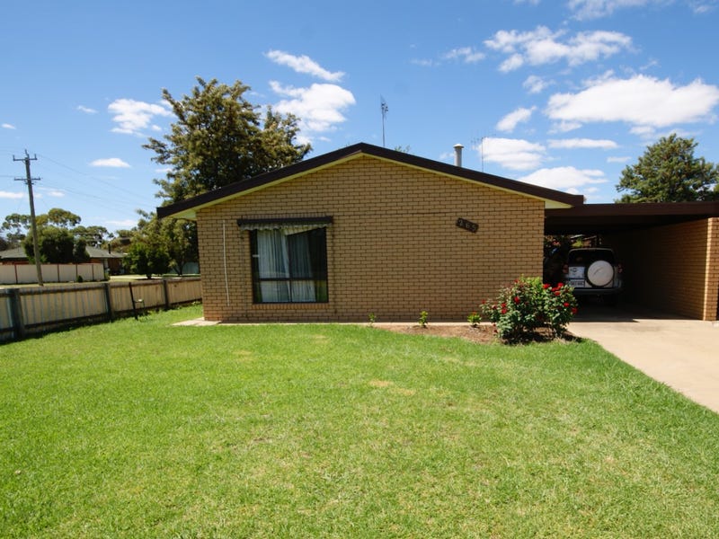 265 Victoria Street, Deniliquin, NSW 2710