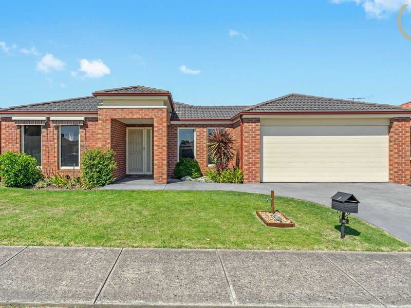 4 Bedroom Houses for Sale in Berwick, VIC 3806