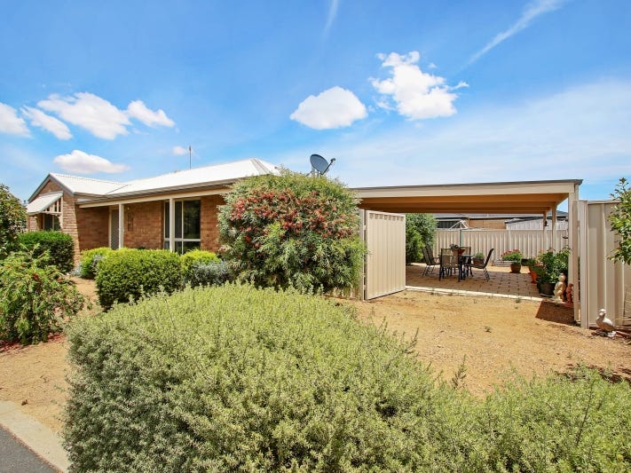 3 Wonga Place, Yarrawonga, Vic 3730 Property Details