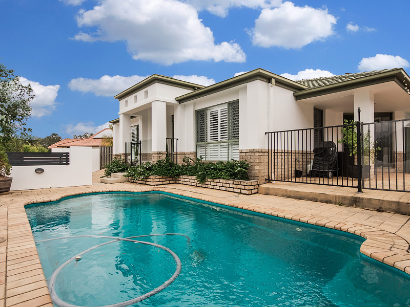 81 Swanton Dr, Mudgeeraba, Qld 4213 Property Details