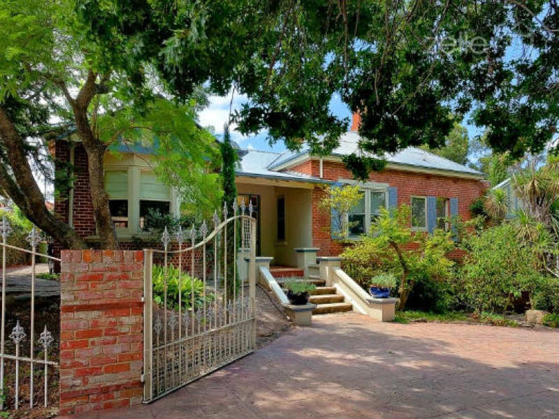 600 Sackville Street, Albury, NSW 2640 Property Details