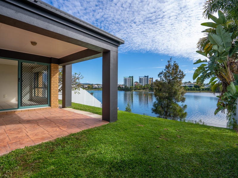 14 Vanderbilt Court, Varsity Lakes, QLD 4227