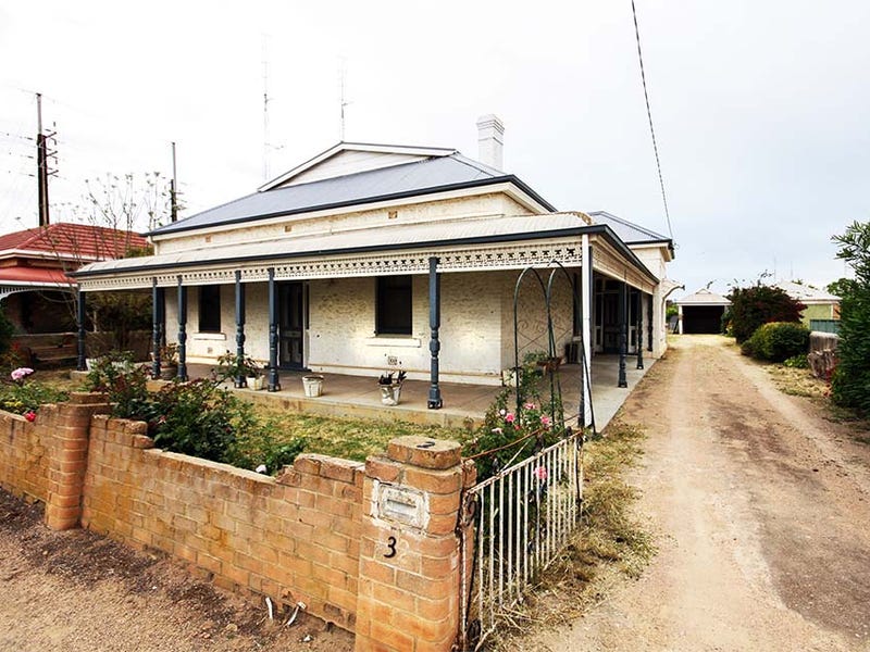 32 Mines Road, Kadina, SA 5554