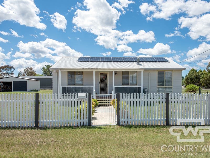 10 Valley Street, Deepwater, NSW 2371 House for Sale