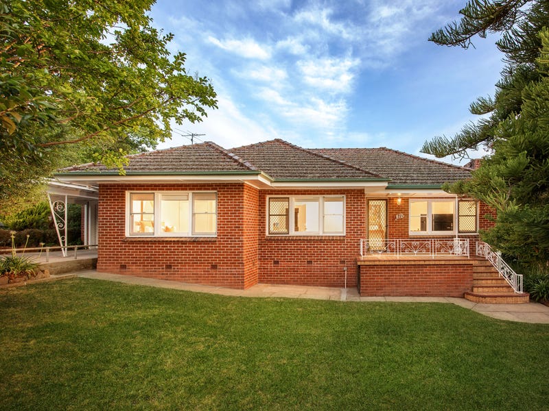 672 Holmwood Cross, Albury, NSW 2640 Property Details