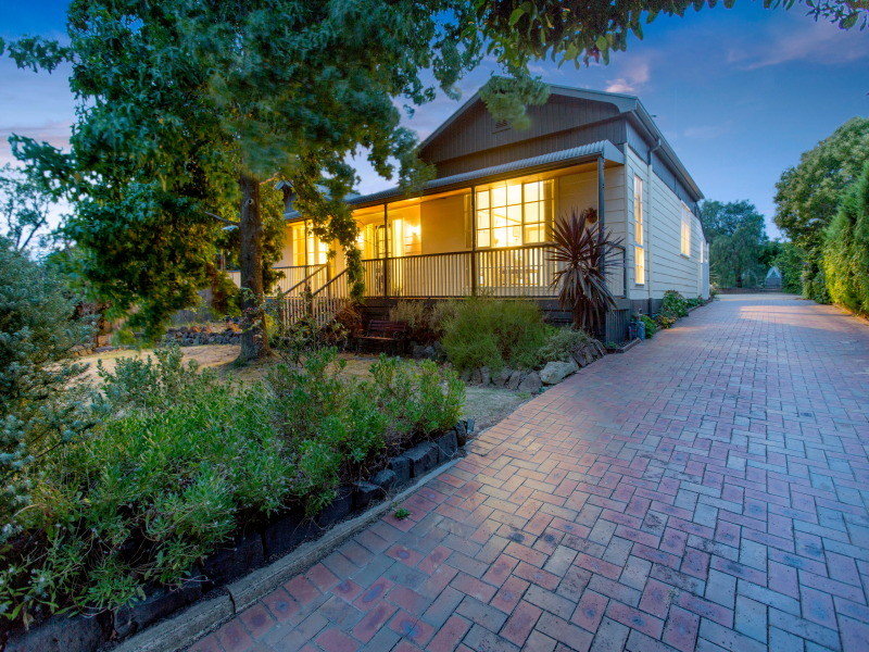 67 Kunyung Road, Mount Eliza, VIC 3930