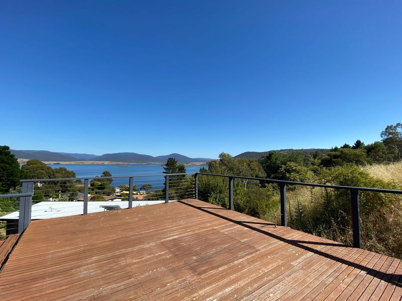 4 Jerrara Drive, East Jindabyne, NSW 2627
