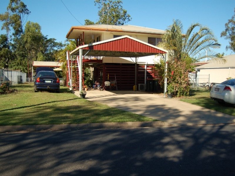 3 Brock Cres, Dysart, QLD 4745