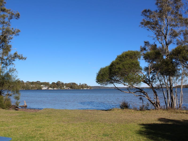 1 Roberts St, Old Erowal Bay, NSW 2540 House for Sale