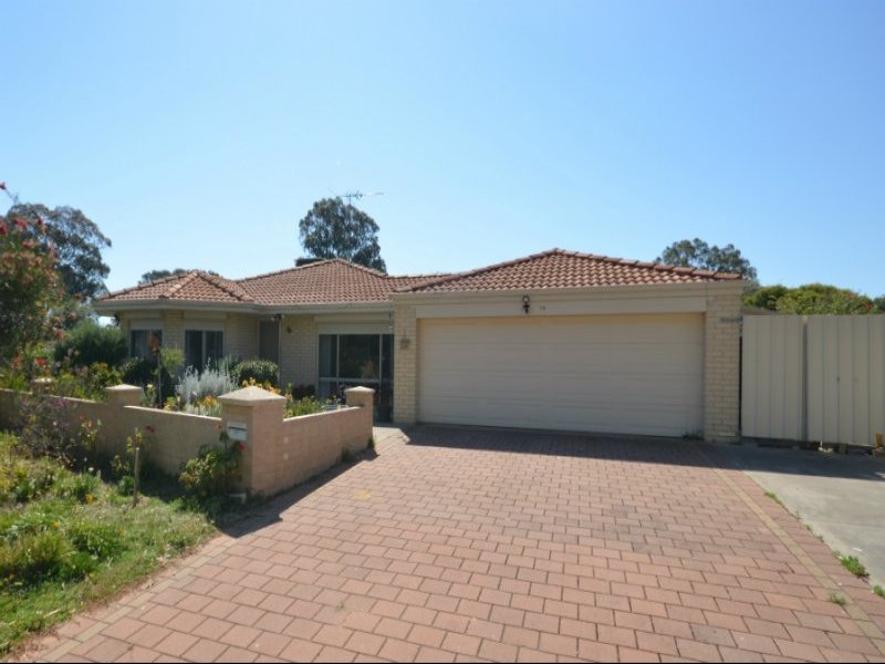 2/12 Valentine Drive, Greenfields, WA 6210 Property Details