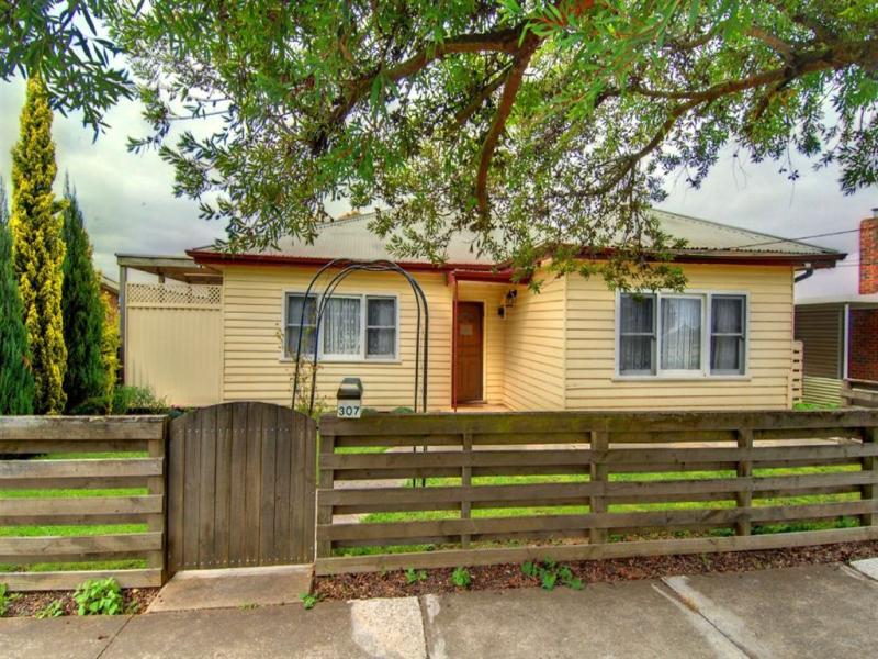 307 Vickers Street, Sebastopol, VIC 3356