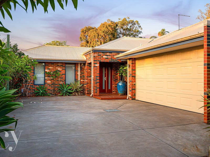 18A Harwood Street, Hilton, WA 6163 Property Details