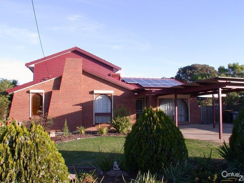 8 Aldam Road Seaford SA 5169 Property Details