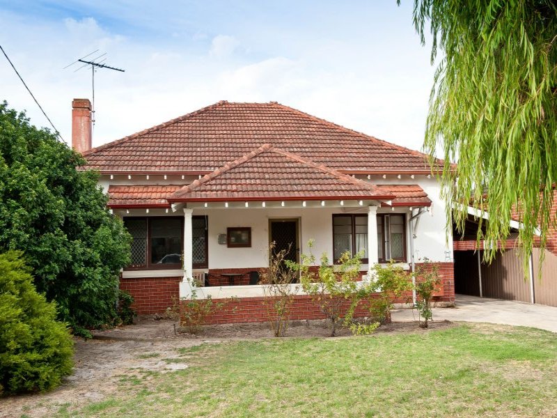 26 Sexton Road, Inglewood, WA 6052