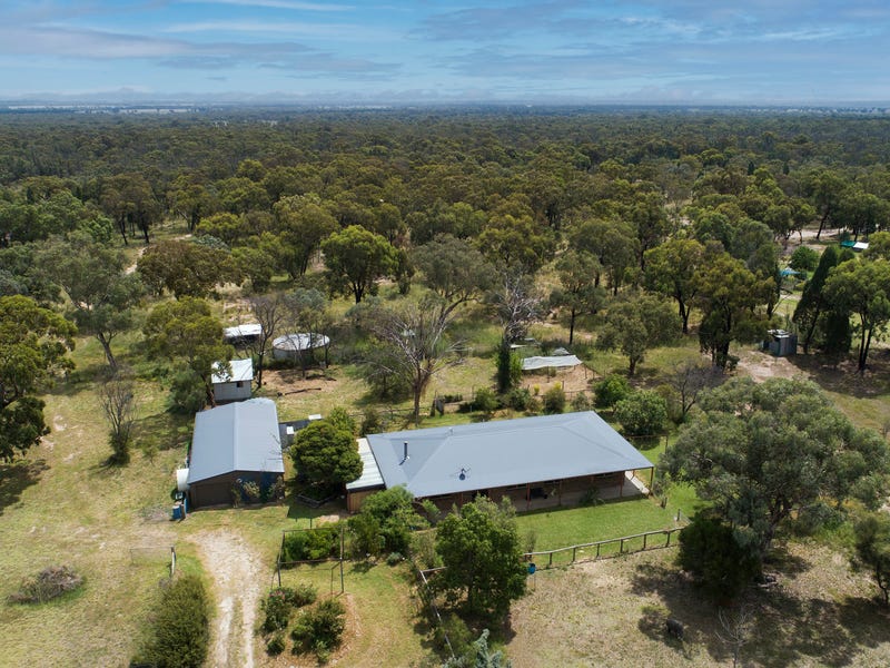 376 Cypress Drive, Yarrawonga, NSW 2850