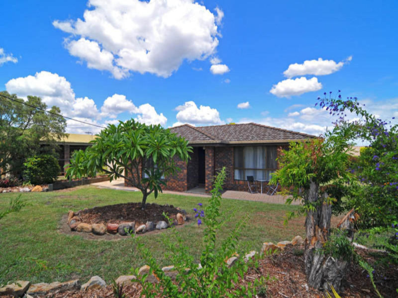 107 Edwards Street, Flinders View, Qld 4305