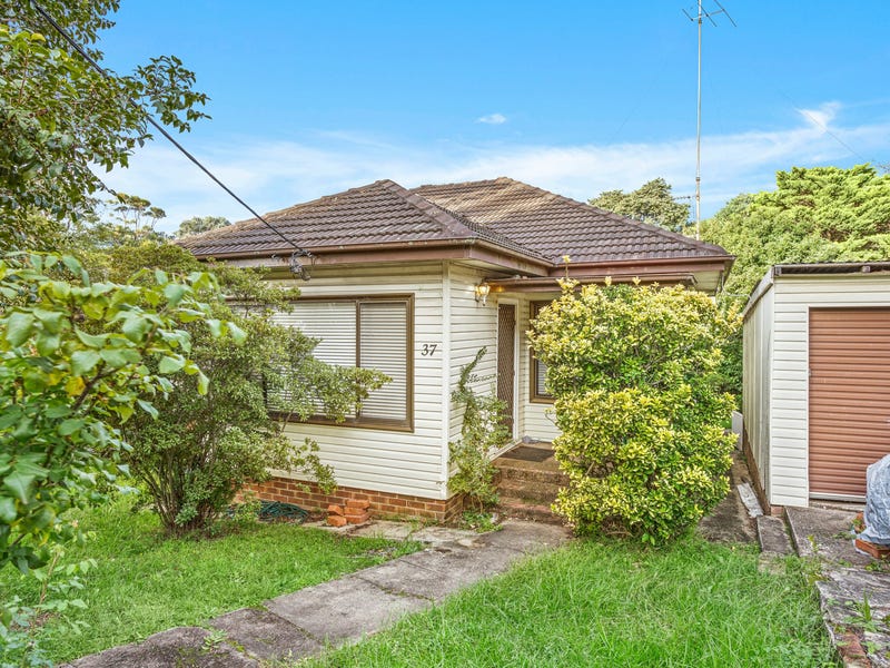 37 Abercrombie Street, West Wollongong, NSW 2500
