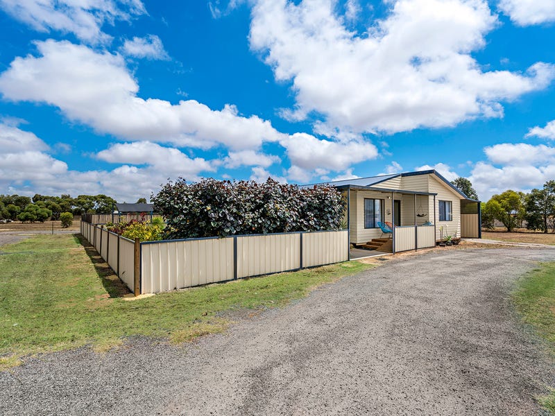 6 Roding Court, Deepdale, WA 6532 - Property Details