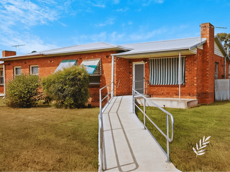 11 Stone Road, Elizabeth Downs, SA 5113 - realestate.com.au