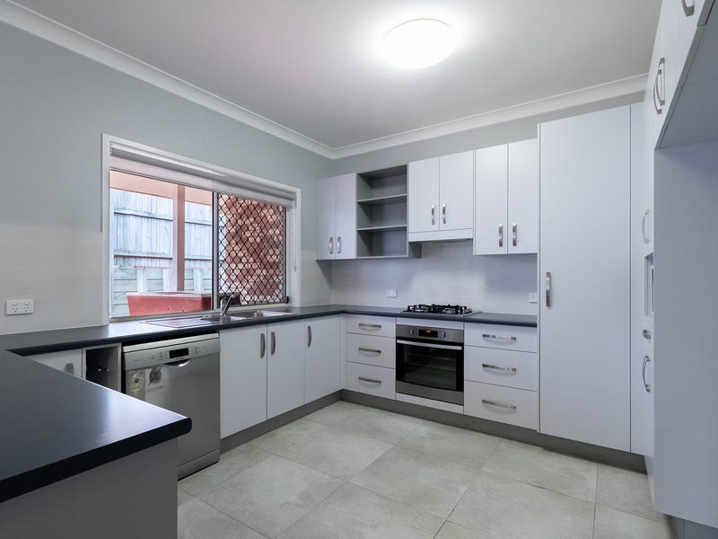 19 Finnegan Drive, North Lakes, QLD 4509