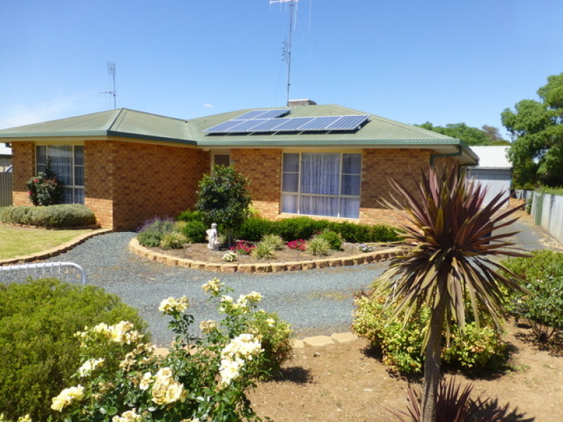 1 Kingsford Avenue, Parkes, NSW 2870