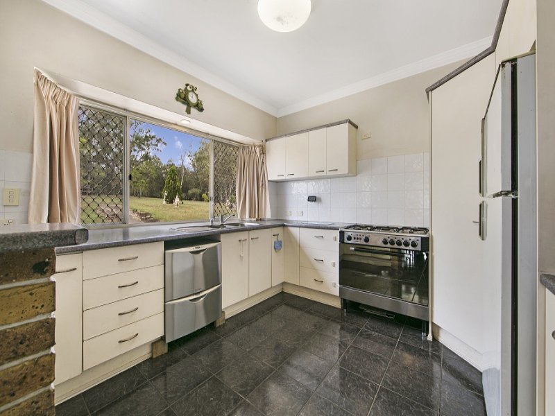 4870 Waldron Road, Tamborine, QLD 4270
