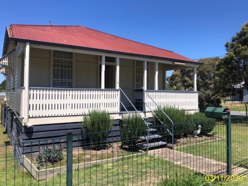 1 Clay Street, West Ipswich, QLD 4305