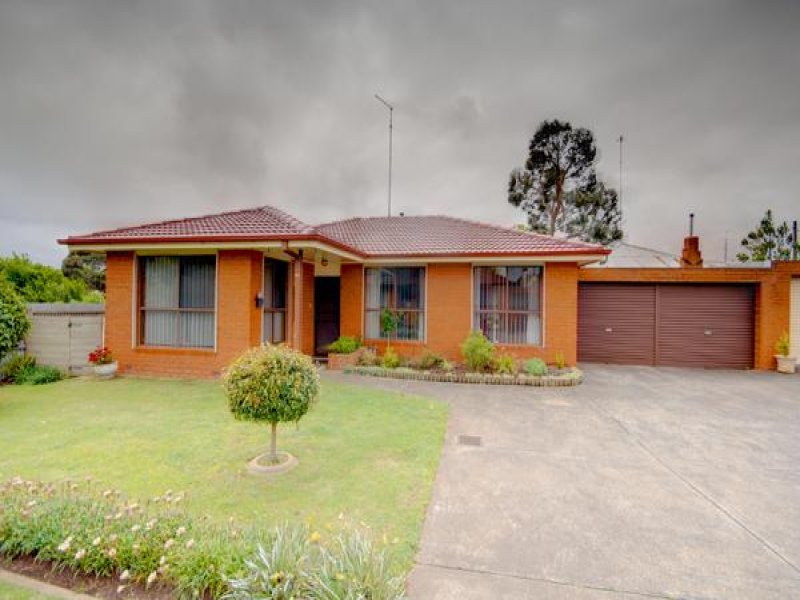 2/12 Rubicon Street, Sebastopol, Vic 3356 Property Details