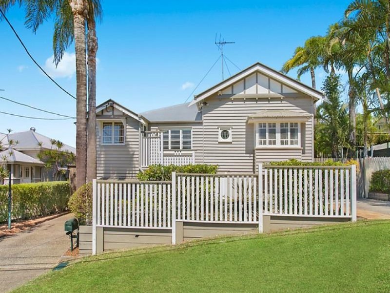 24 Forbes Street, Hawthorne, Qld 4171 Property Details