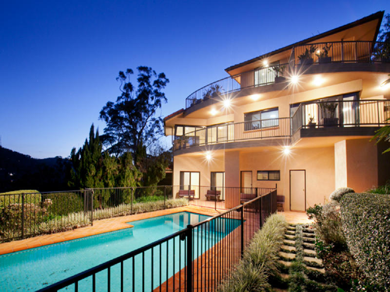 122 Buckingham Street, Ashgrove, Qld 4060 Property Details