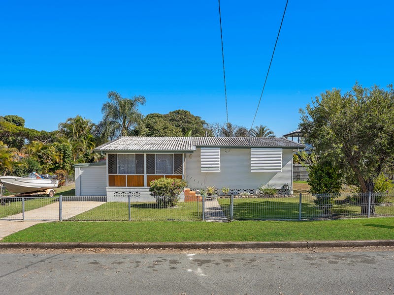 9 Hawthorne Street, Woody Point, Qld 4019 House for Sale