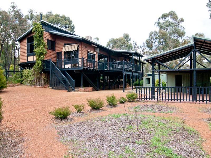 Property 106763856, Chidlow, WA 6556 Property Details