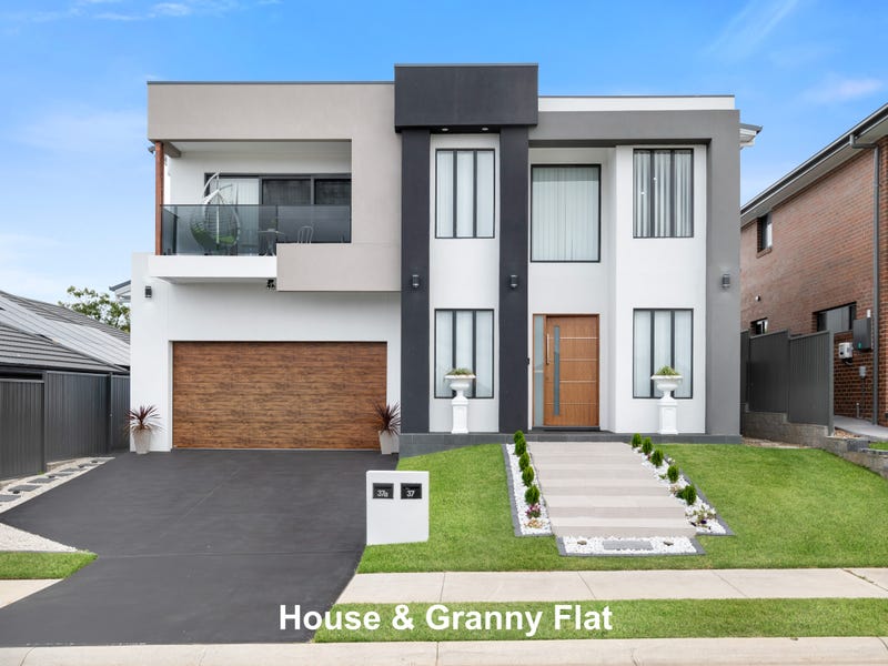 37 Fieldhouse Circuit, Campbelltown, NSW 2560 House for Sale