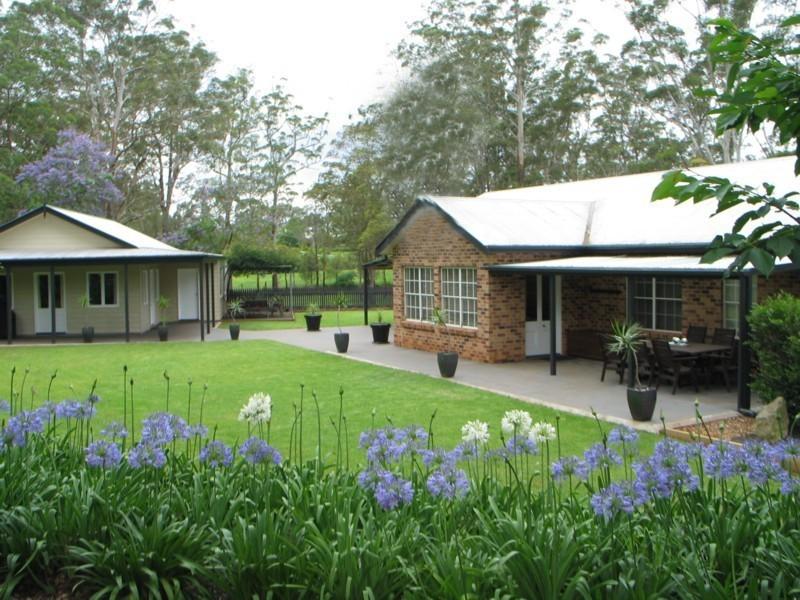 72 Happy Valley Road, Cabarlah, Qld 4352 Property Details