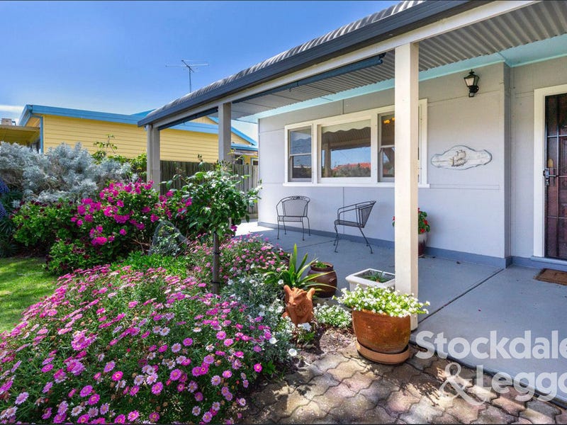 11 Ocean Street, Rosebud, VIC 3939