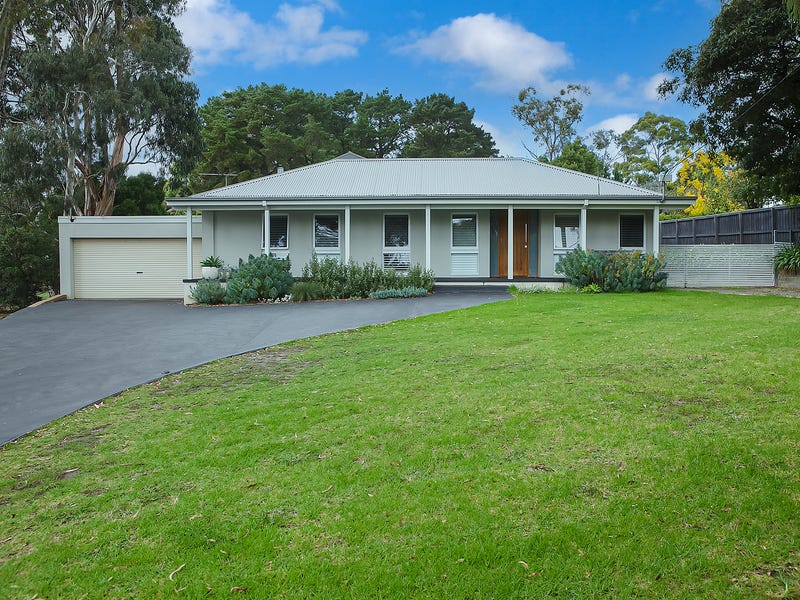 8 Allambi Court, Mount Eliza, VIC 3930