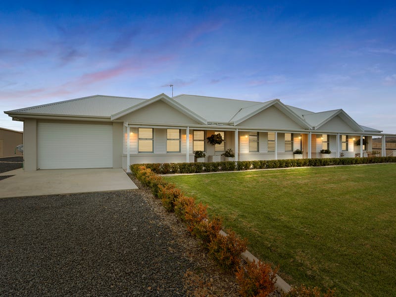 4 Bakewell Circuit, Scone, NSW 2337 Property Details