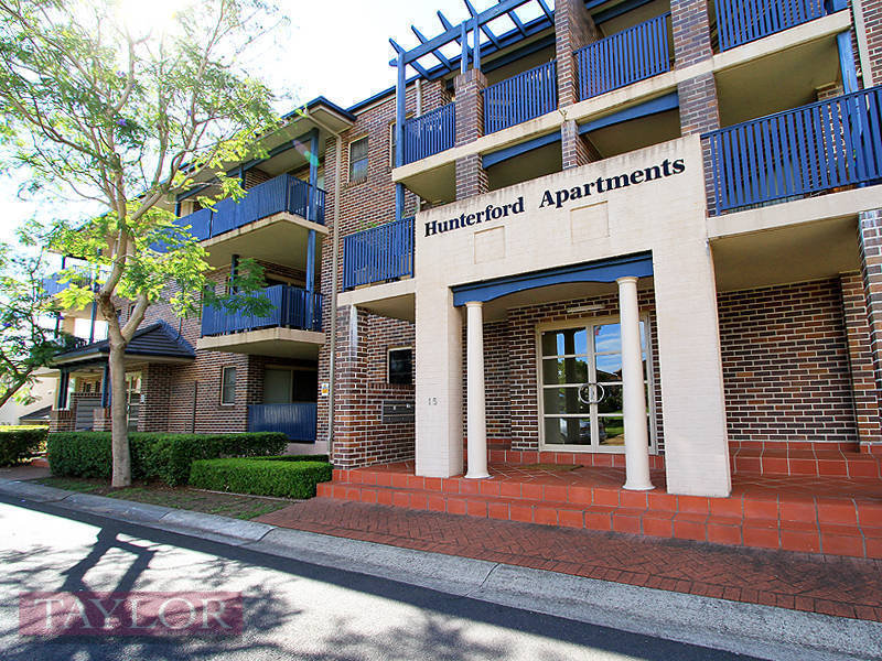 12/15 Governors Way, Oatlands, NSW 2117 Property Details