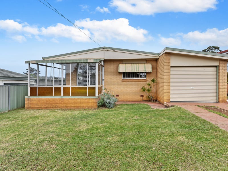 30 Gordon Avenue, Newtown, QLD 4350