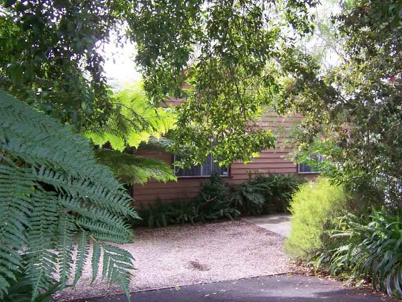 112 Seabreeze Parade GREEN POINT VIA, Forster, NSW 2428 Property Details