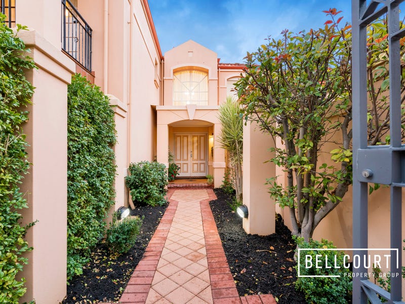 1/32 Renwick Street, South Perth, WA 6151