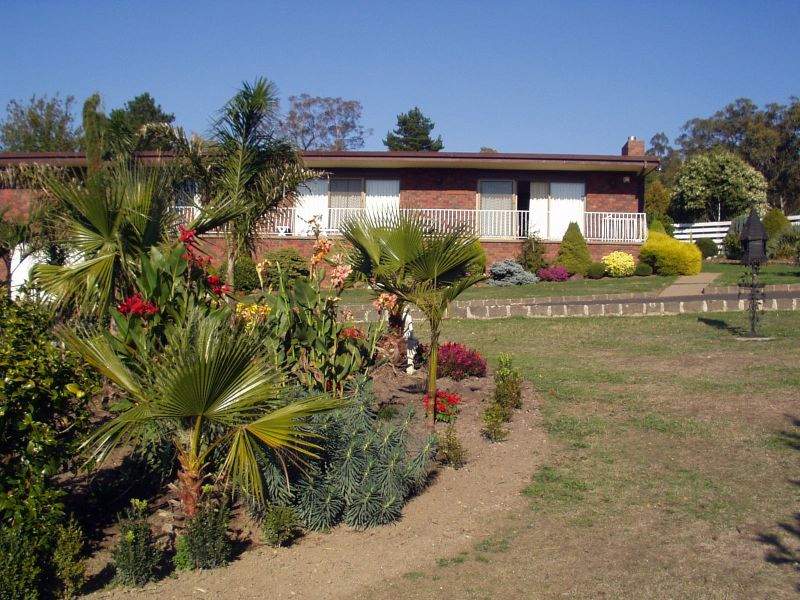 91 Crombie Road, Macedon, VIC 3440