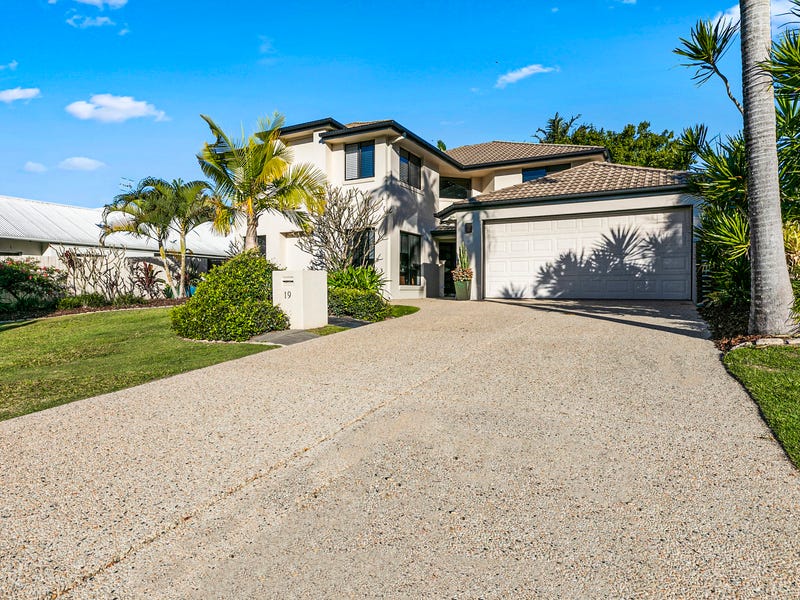 19 Greenside Court Peregian Springs Qld 4573