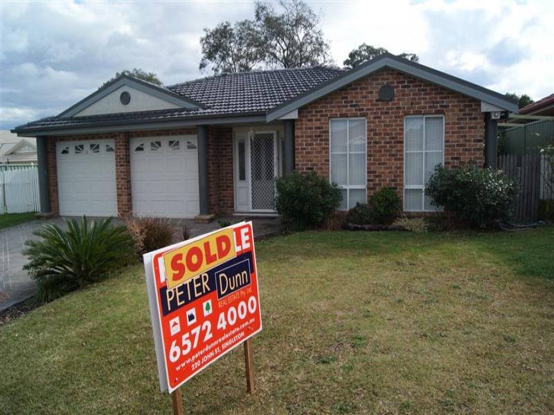 11 Geary Avenue, Singleton, NSW 2330 Property Details