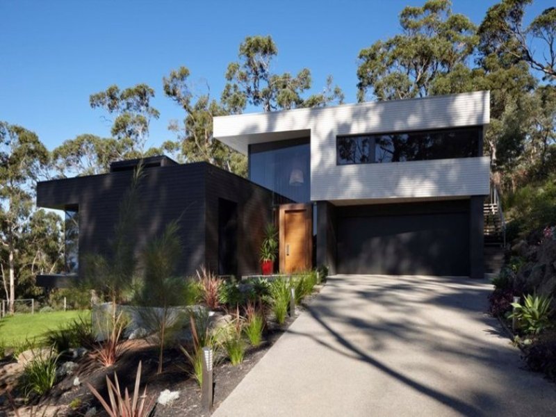 26 Toorak Terrace, Lorne, Vic 3232 Property Details