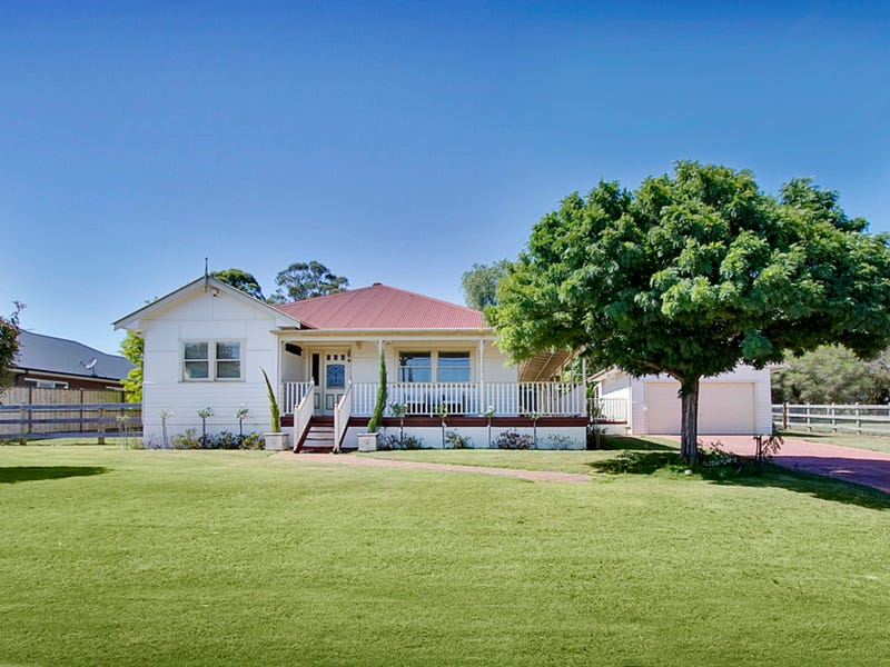 90 Hall Street, Pitt Town, NSW 2756